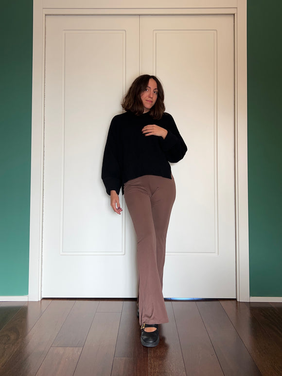 Pantalone a zampa a costine marrone