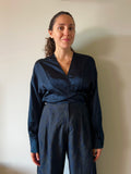Camicia sartoriale incrociata raso blu