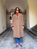 Cappotto marrone chiaro