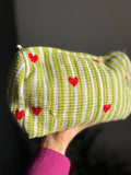 Beauty case di cotone cuori verde pistacchio