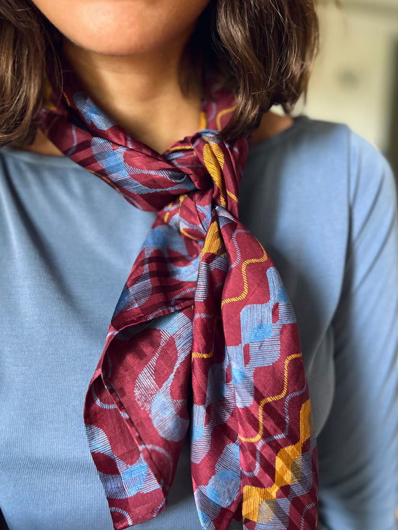 Foulard di seta bordeaux fantasia