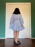 Abito con cintura satin grigio perla