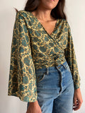 Camicia incrociata beige e ottanio