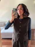 Completo marrone con gilet