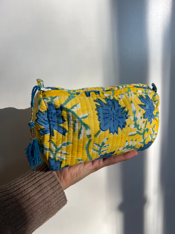 Beauty case di cotone giallo fiori blu