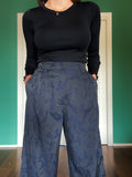 PRE ORDINE • Pantalone sartoriale con le pince tessuto lavorato blu scuro