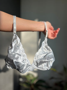Reggiseno di seta mod.1 • triangolo • grigio perla