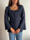 Giacca blu sagomata