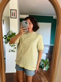 T-shirt color menta con ricami