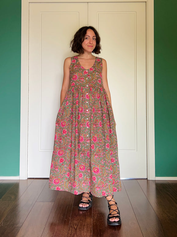 L’abito più fresco • verde fiori rosa
