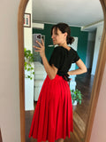Gonna ampia rossa con cintura