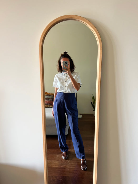 Pantalone blu a vita alta