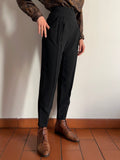 Pantalone nero con pince