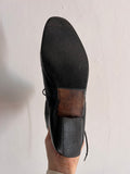 Stivaletto nero stringato