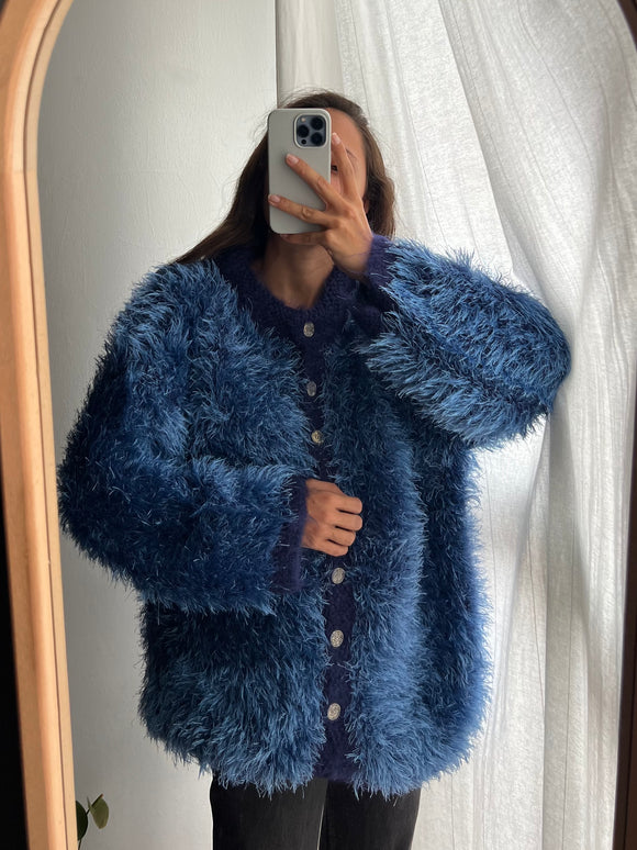 Cardigan fluffy blu