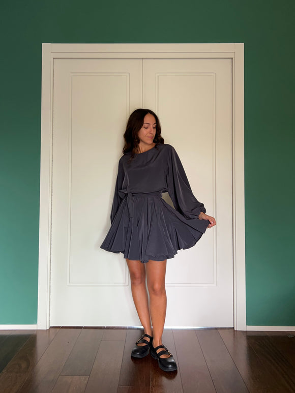 Abito con cintura cupro wash grigio