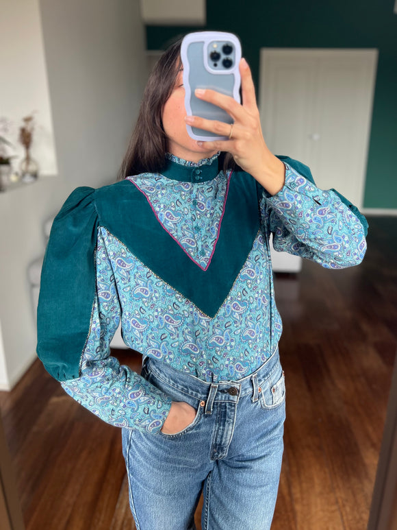 Camicia con inserti in velluto ottanio