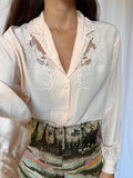 Camicia di seta rosa con ricami