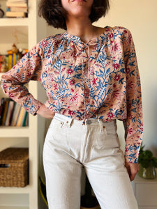 Camicia stampata con laccetto cipria
