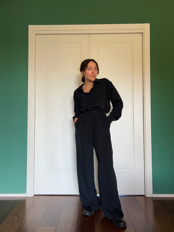 Pantalone sartoriale con le pince nero stretch