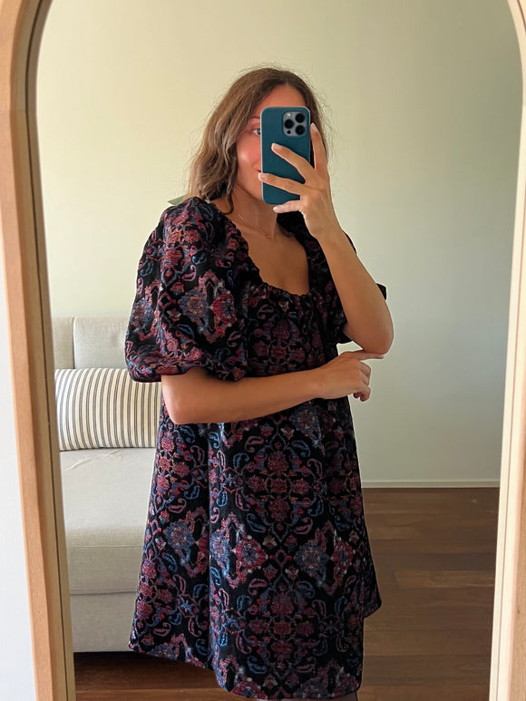 PRE ORDINE • Abito corto velluto di seta jacquard