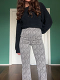 Pantalone a zampa in maglina zebrato