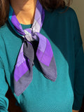 Foulard di seta viola e turchese