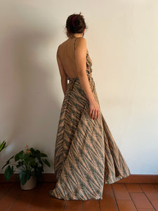 Abito schiena nuda lungo rosa e verde