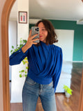Camicia bluette con bottoni dietro
