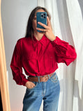 Camicia di seta rossa con tasche