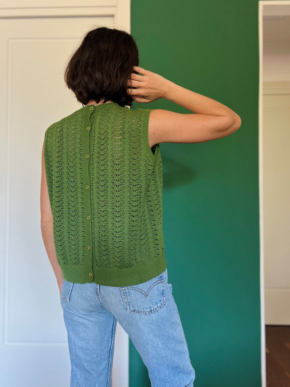 Top con bottoni in maglia di cotone pistacchio