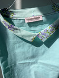 T-shirt Leggerissima con colletto • turchese fiori lilla