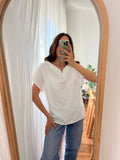 T-shirt bianca con rose