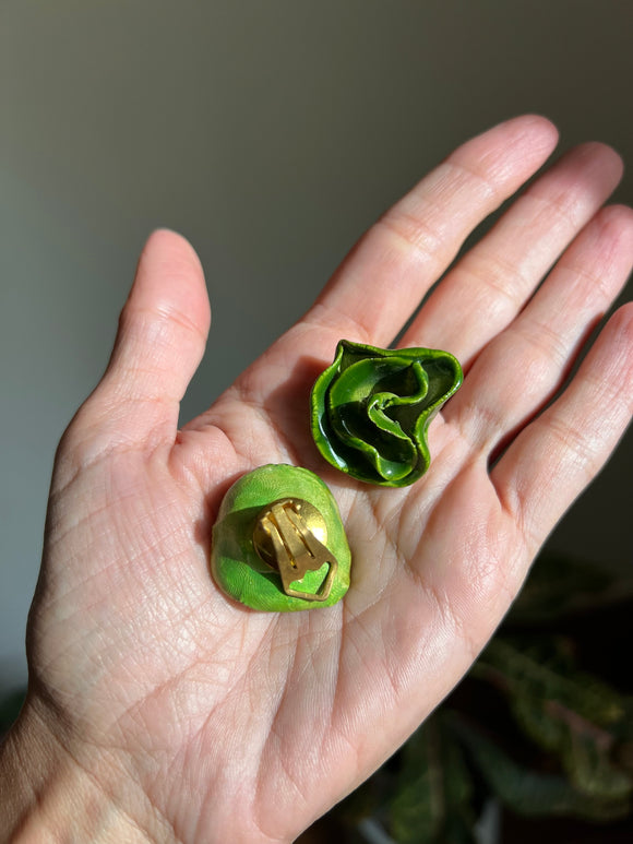 Orecchini clip verdi di ceramica