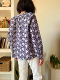 Camicia stampata con laccetto blu