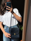Borsa blu di vimini