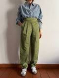 Pantalone verde con incrocio