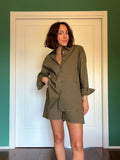 Camicia ampia misto lino verde militare