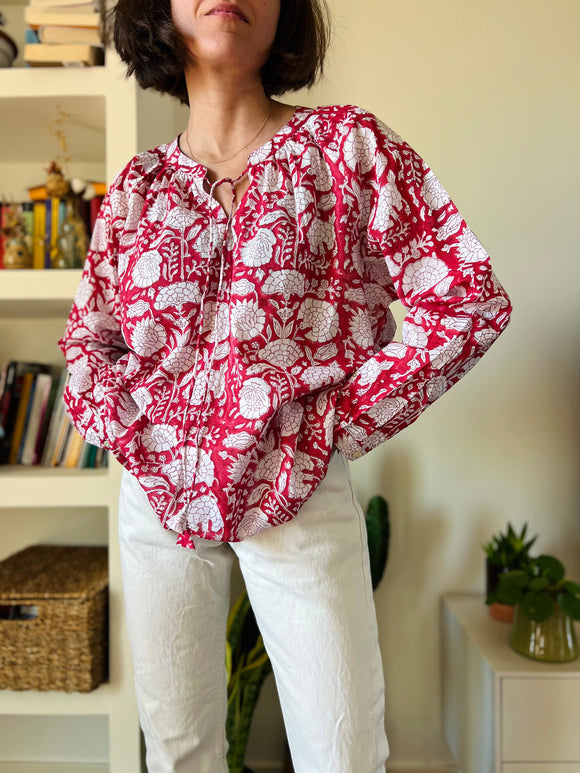 Camicia stampata con laccetto rossa