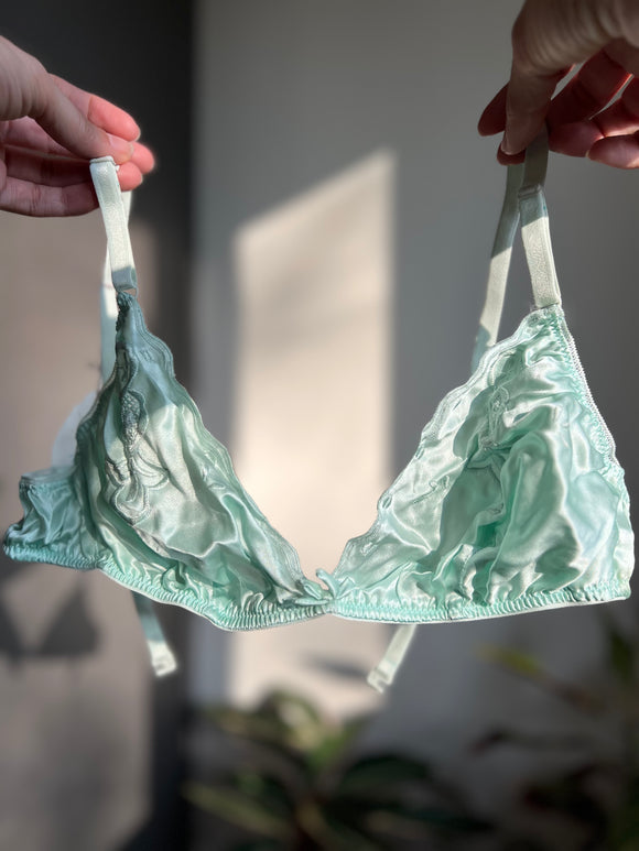 Reggiseno di seta mod.3 • chicchi di caffè • verde acqua