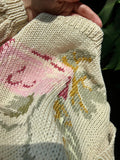 Cardigan crema con fiori