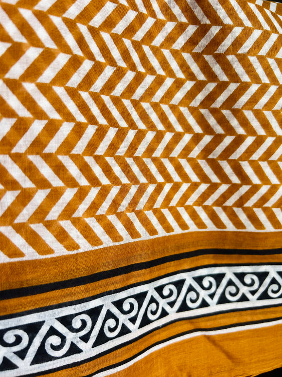 Pareo zigzag senape