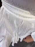 PRE ORDINE • Abito con cintura lucido bianco