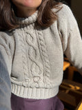 Maglione corto fatto a mano