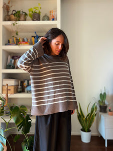 PRE ORDINE • Maglione over noce righe panna