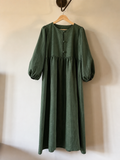 PRE ORDINE • Abito Bea verde • lungo • con le maniche