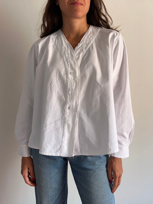 Camicia bianca larga corta