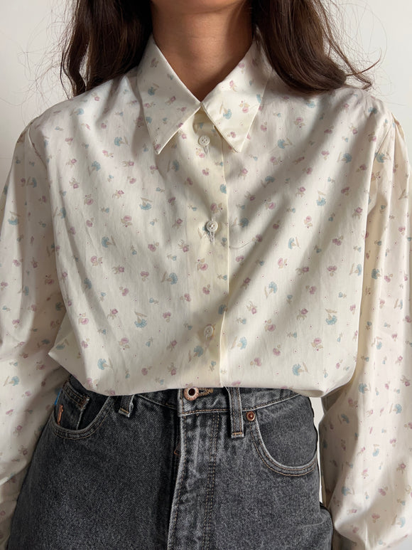 Camicia a fiorellini lilla e azzurri