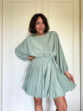 PRE ORDINE • Abito con cintura menta