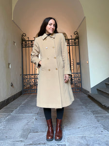 Cappotto beige doppio petto